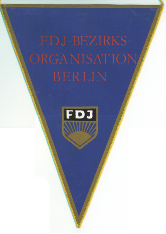 FDJ_Bezirk_Berlin_vorne.jpg, 178892 bytes, 30.01.01