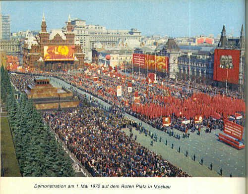 Demonstration am 1. Mai 1972 auf dem Roten Platz in Moskau